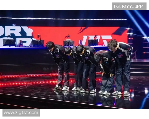 赛后分析V5与BLG团队协作表现S15LOL比赛精彩瞬间回顾