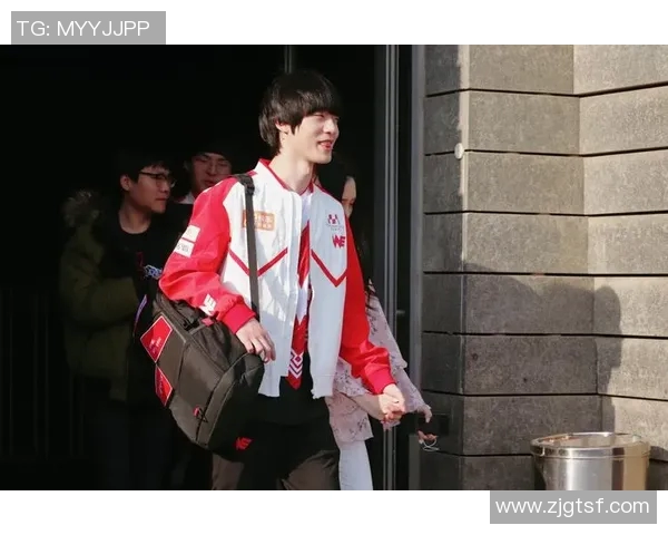 电竞比分洲际赛特别报道WE逆袭之旅的辉煌时刻与背后故事揭秘 电竞比分洲际赛特别报道WE逆袭之旅的辉煌时刻与背后故事揭秘