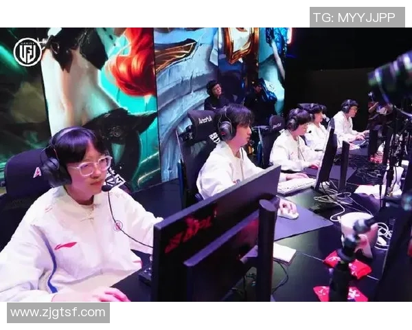 S15LOL比赛中IG团队配合引发热议与争议分析