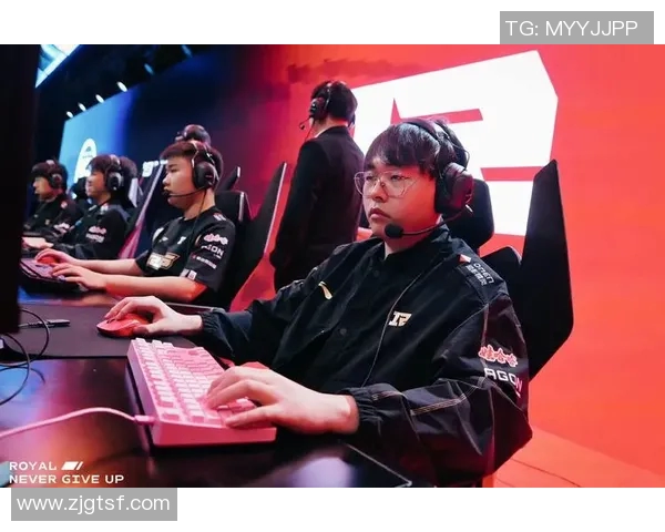 esports最新数据高校联赛中RNG展现灵活性战术的精彩表现与战斗策略分析